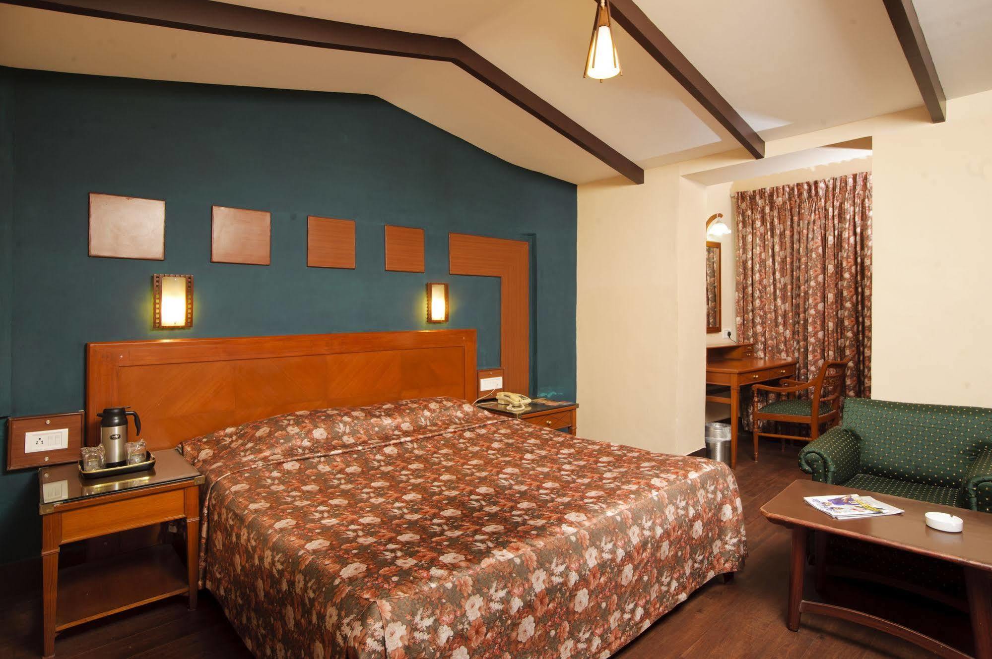 Hotel Jai Kodaikanal Ngoại thất bức ảnh