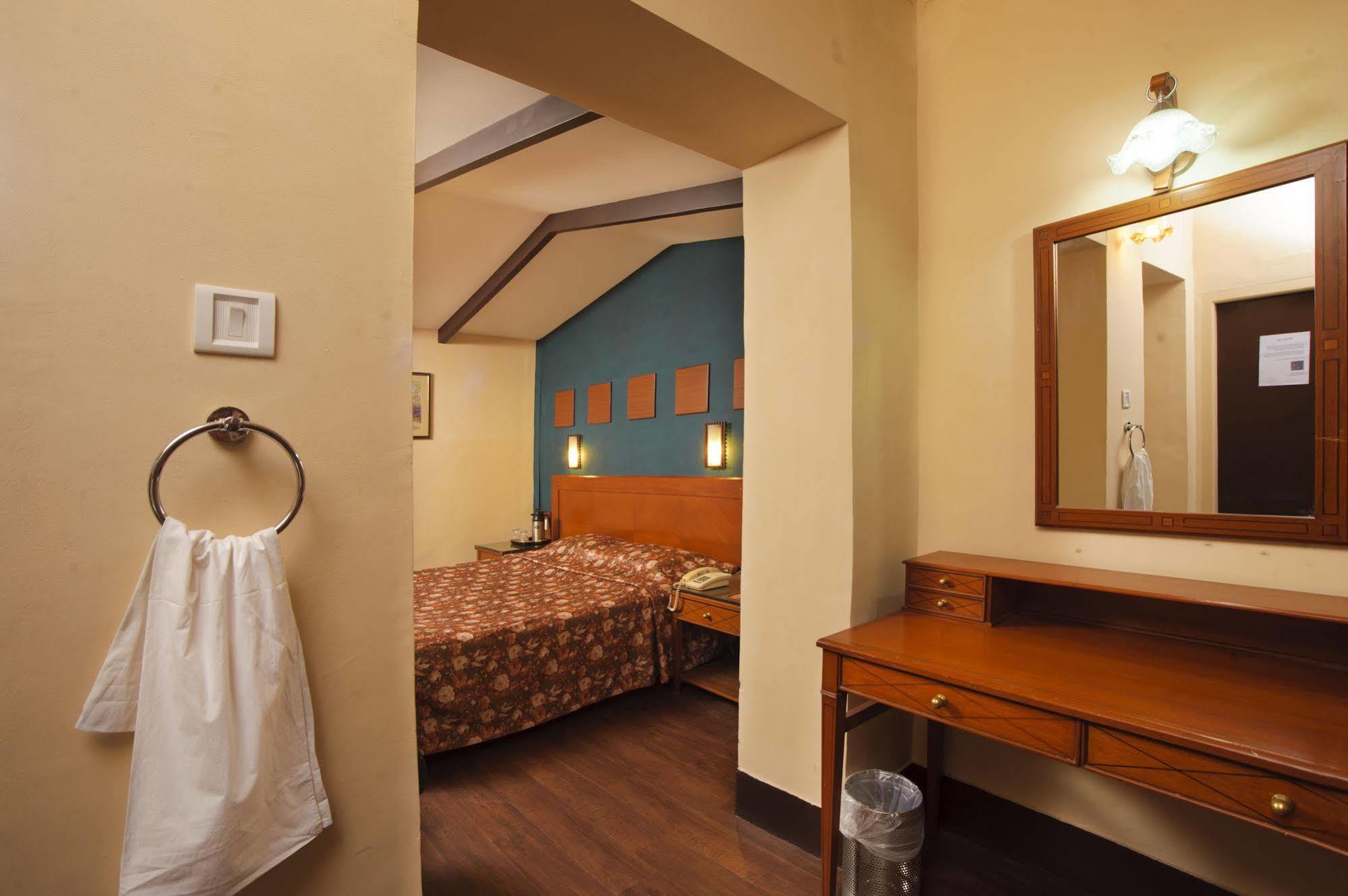 Hotel Jai Kodaikanal Ngoại thất bức ảnh